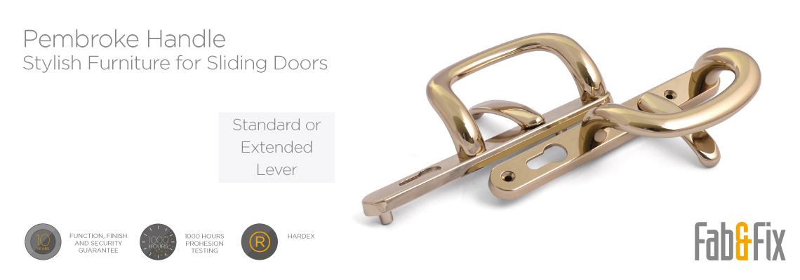 Pembroke handle for sliding doors
