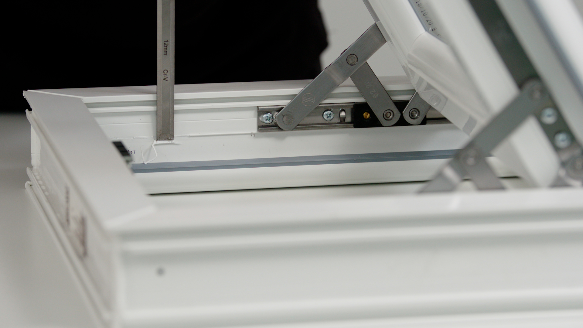 ERA WindowSense Installation Video Edit V11.00_02_00_14.Still010.jpg